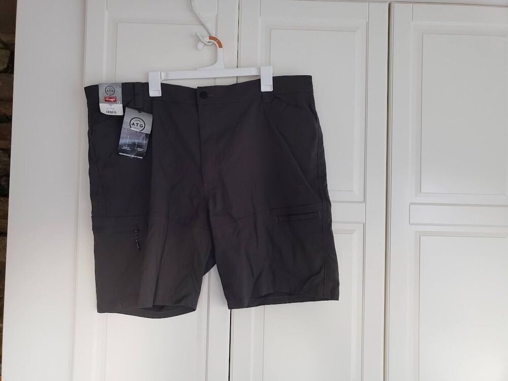 Wrangler Men's ATG Relaxed Fit Utility Shorts - Gray - Size 42 - NEW